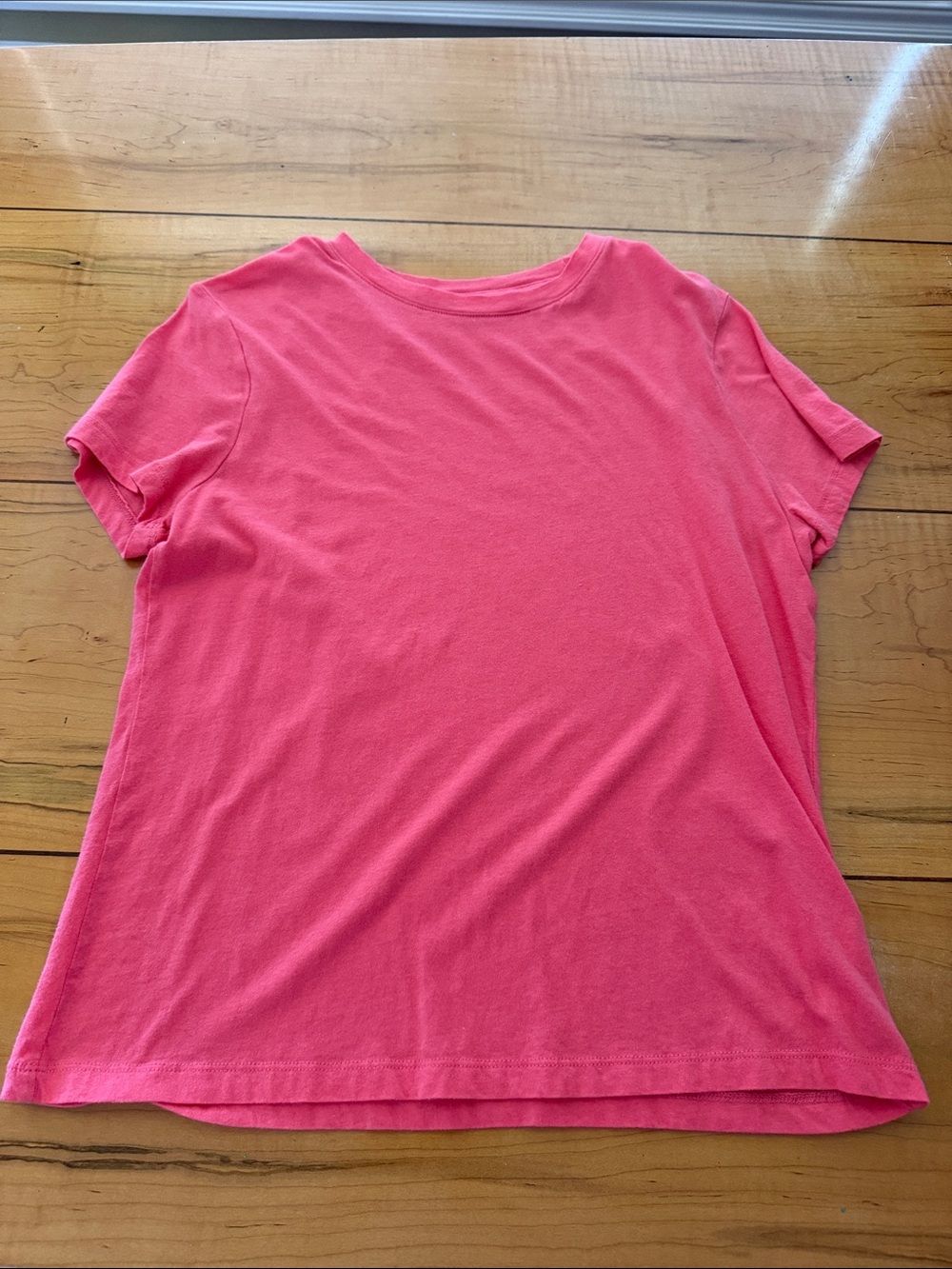 Women’s size medium A New Day pink tee